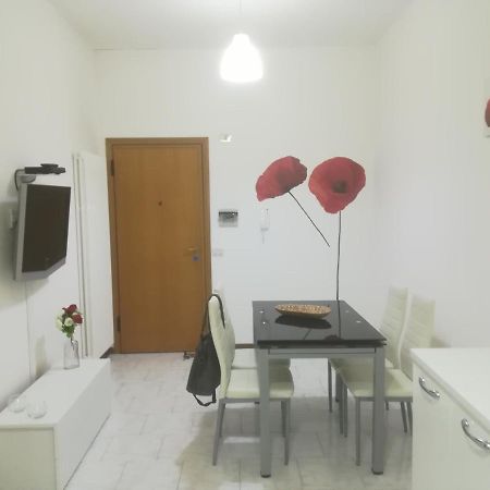Ferienwohnung Bilocale Marina Romea Exterior foto