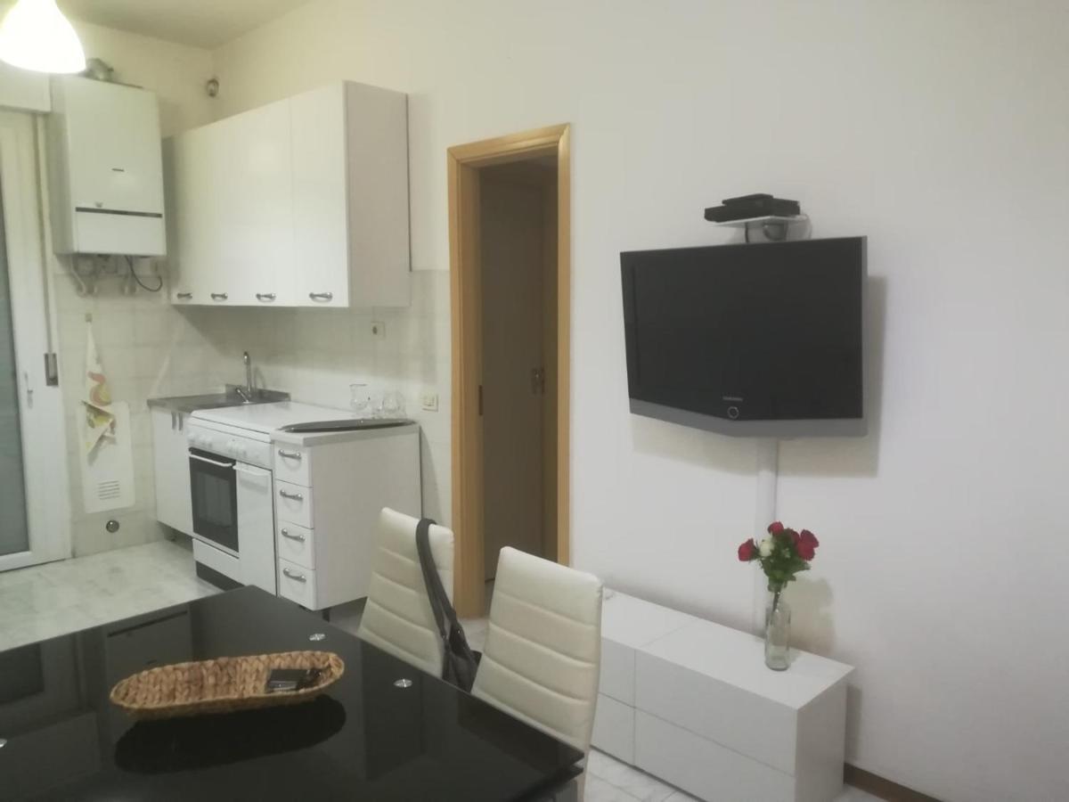 Ferienwohnung Bilocale Marina Romea Exterior foto